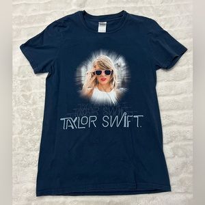1989 Taylor Swift Tour T-Shirt